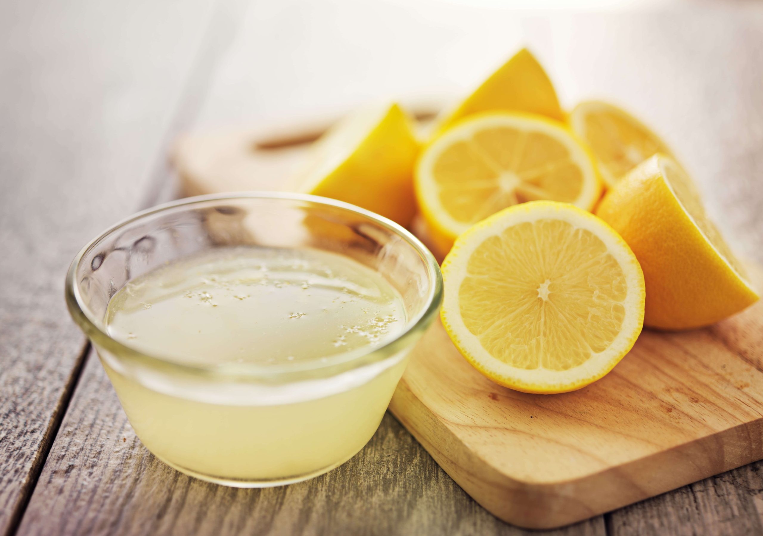 citronsaft i avlopp